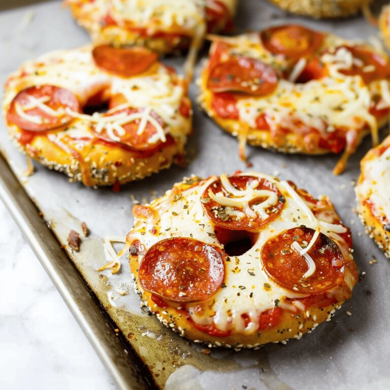 Mouthwatering Pepperoni Pizza Bagels Recipe