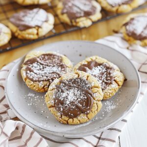 Irresistible Peanut Butter Muddy Buddy Cookies Recipe
