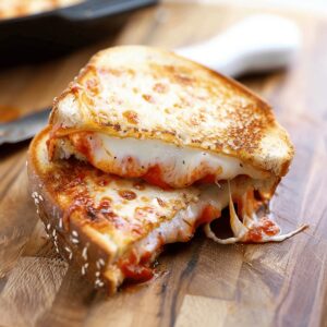 Creamy Lasagna Grilled Cheese Recipe