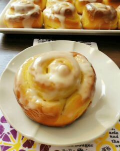 Tangy Lemon Curd Sweet Rolls Recipe