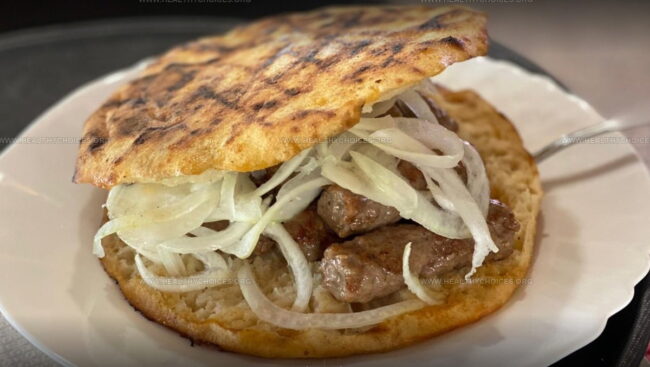 Tuzlanski Cevapi